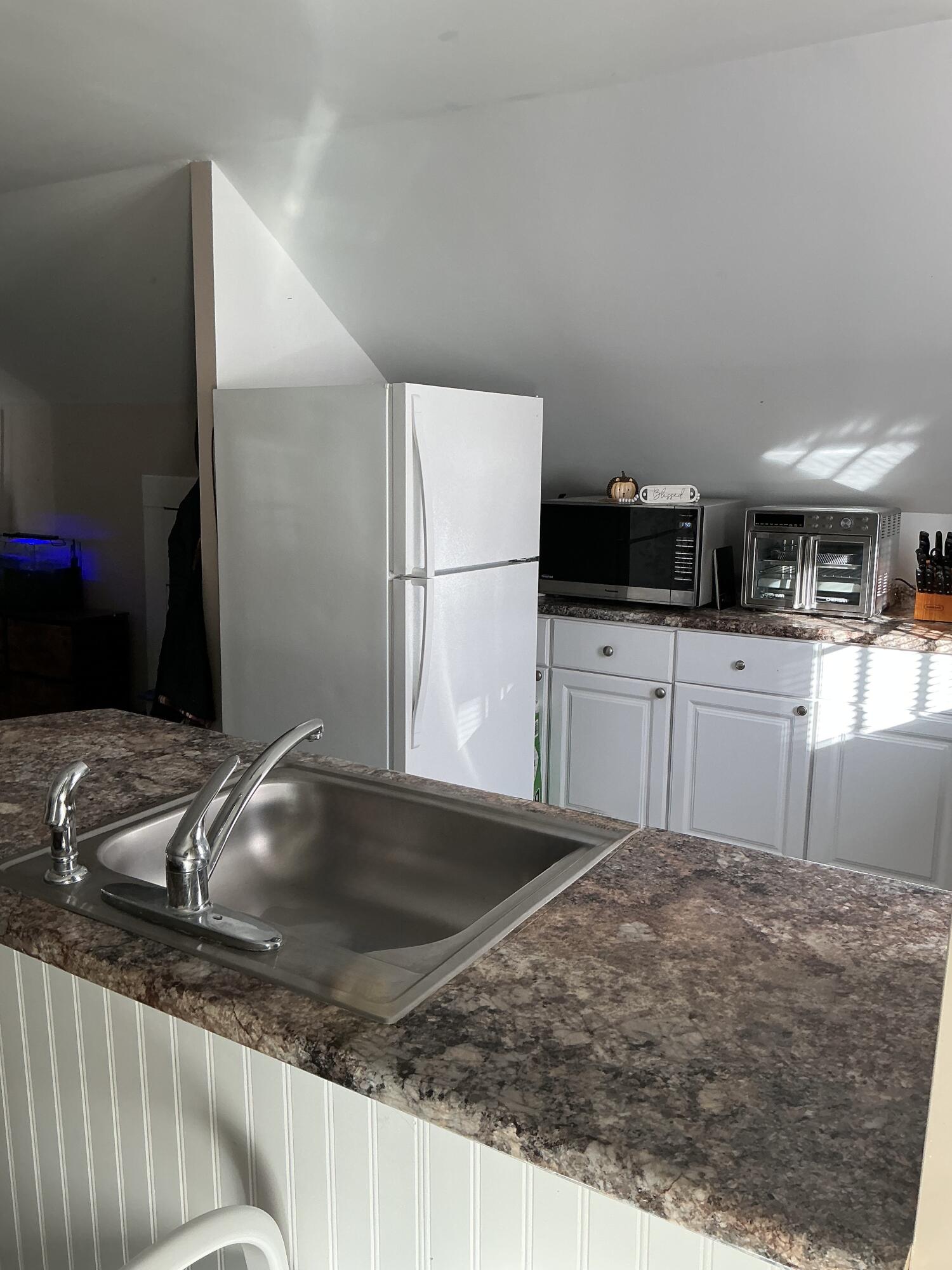 348 Main Street Corinth, ME 04427 - Photo 5 of 30 IMG_2511