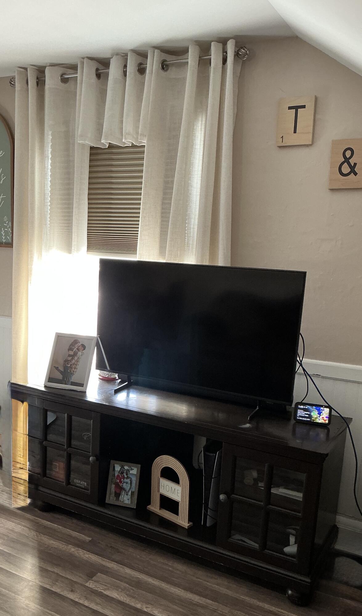 348 Main Street Corinth, ME 04427 - Photo 6 of 30 IMG_2502