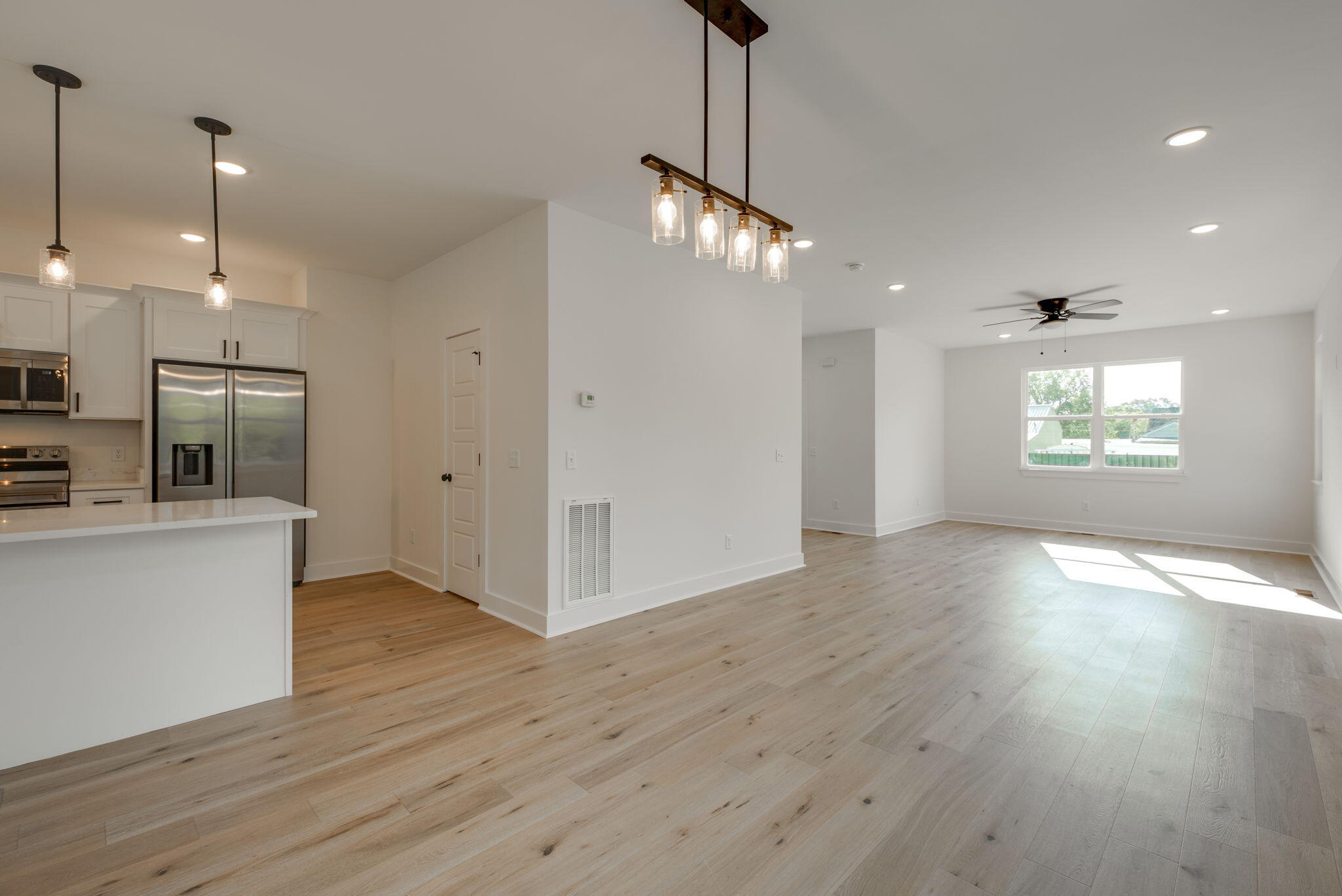 1607 Barry Road Chattanooga, TN 37412 - Photo 14 of 39 23-web-or-mls-DSC_2318