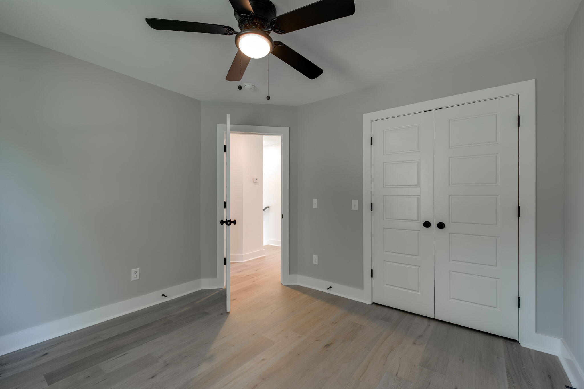 1607 Barry Road Chattanooga, TN 37412 - Photo 19 of 39 13-web-or-mls-DSC_2288
