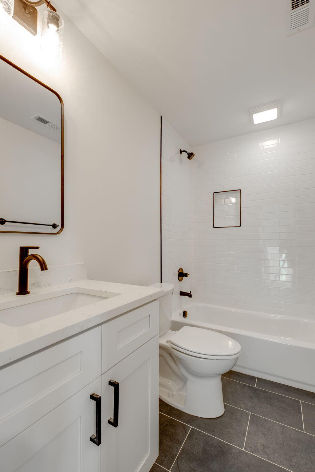 1607 Barry Road Chattanooga, TN 37412 - Photo 21 of 39 11-web-or-mls-DSC_2282