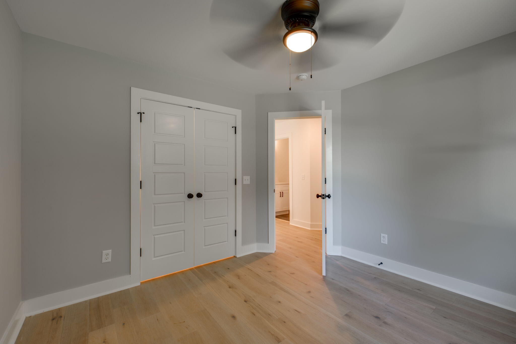 1607 Barry Road Chattanooga, TN 37412 - Photo 22 of 39 15-web-or-mls-DSC_2294