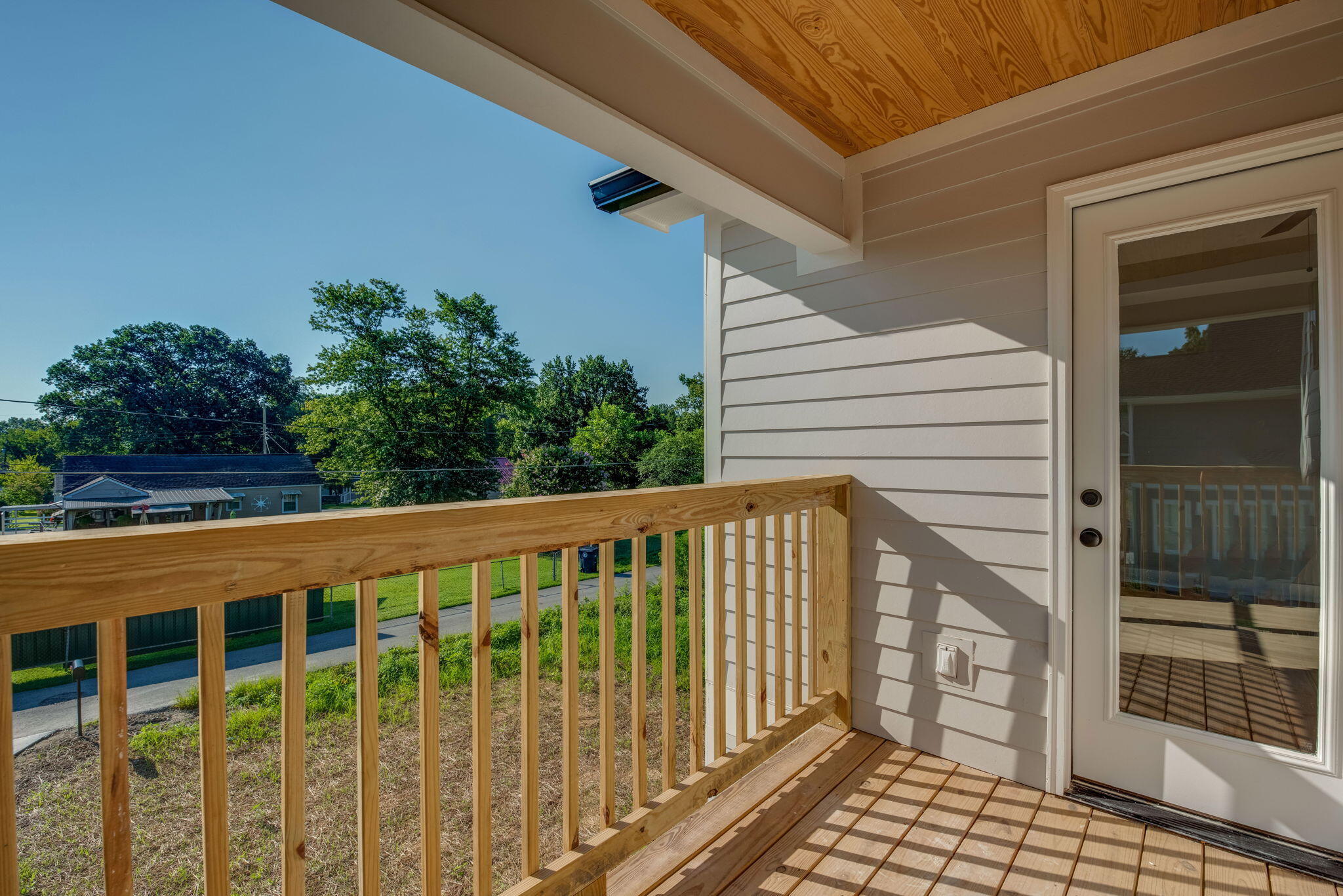 1607 Barry Road Chattanooga, TN 37412 - Photo 29 of 39 17-web-or-mls-DSC_2300