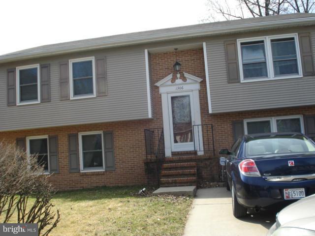 1306 Westburn Road Catonsville, MD 21228 - Photo 1 of 27 Exterior (Front)