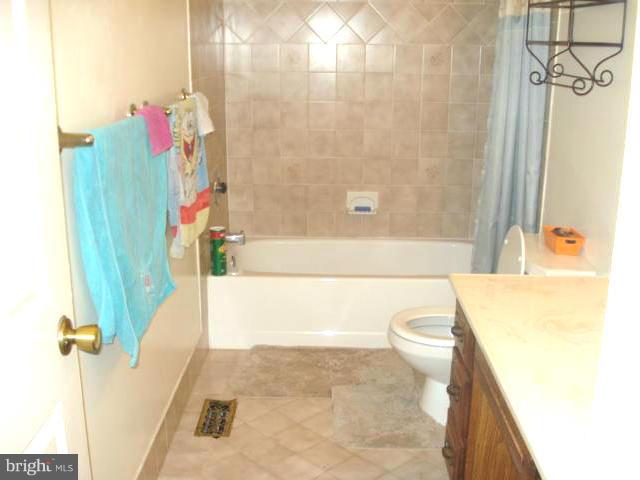 1306 Westburn Road Catonsville, MD 21228 - Photo 7 of 27 Bath