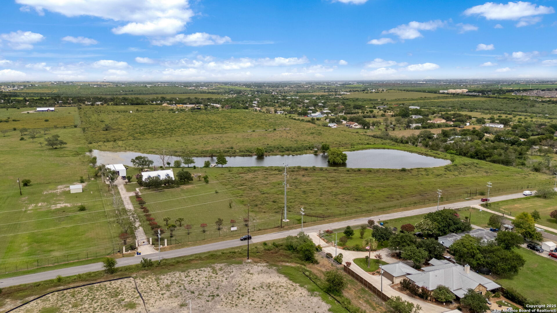 210 Tolle Road Cibolo, TX 78108 - Photo 37 of 61 a view of a city