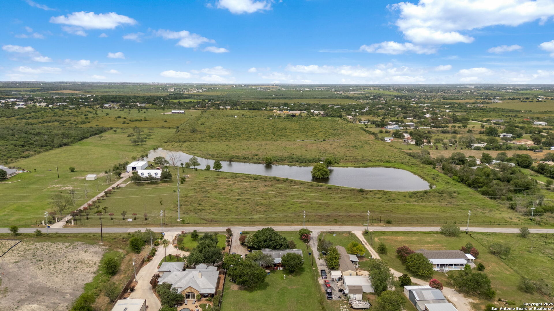 210 Tolle Road Cibolo, TX 78108 - Photo 38 of 61 a view of a lake in middle of a city