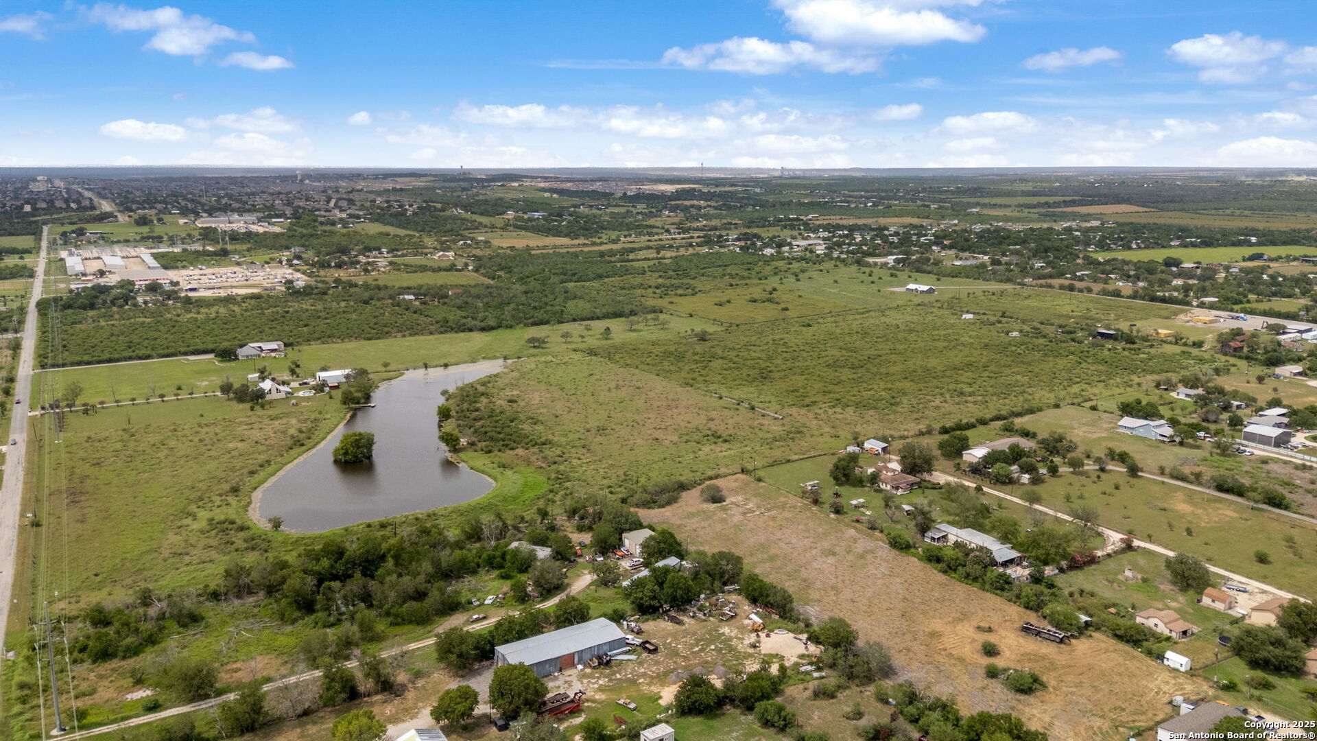 210 Tolle Road Cibolo, TX 78108 - Photo 43 of 61 a view of a city
