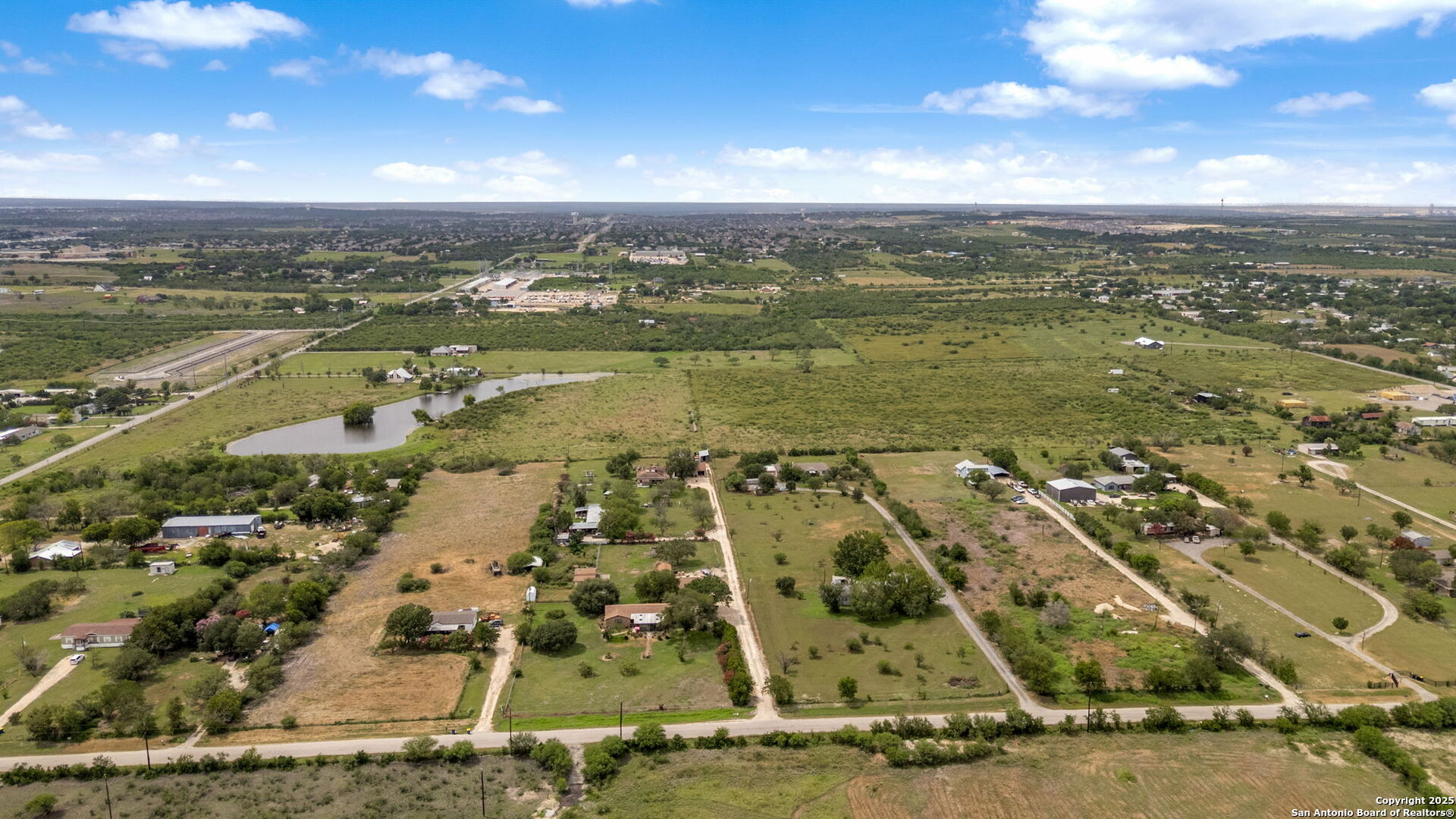 210 Tolle Road Cibolo, TX 78108 - Photo 45 of 61 a view of a city