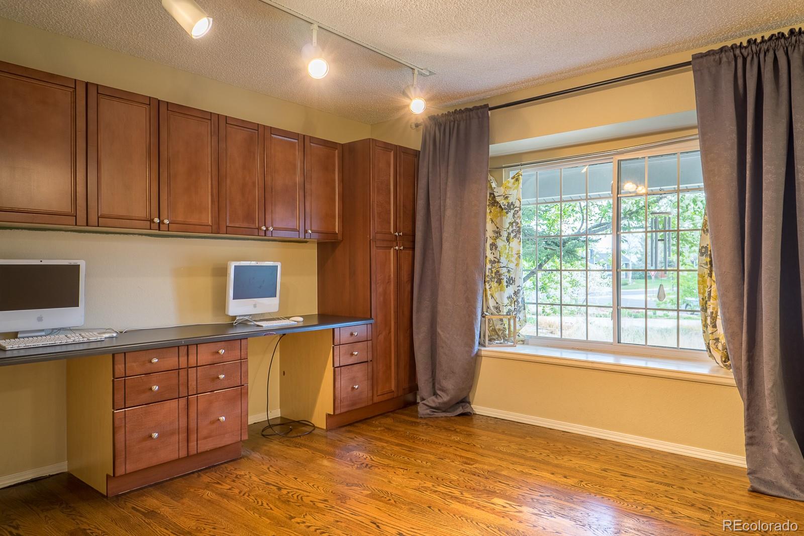 8475 Cascade Court Highlands Ranch, CO 80126 - Photo 10 of 24 Gallery Image 10