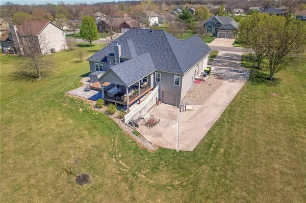 $589,000 | 1602 Southwest Timberline Road, Oak Grove, MO 64075