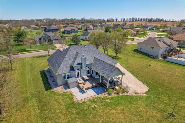 $589,000 | 1602 Southwest Timberline Road, Oak Grove, MO 64075