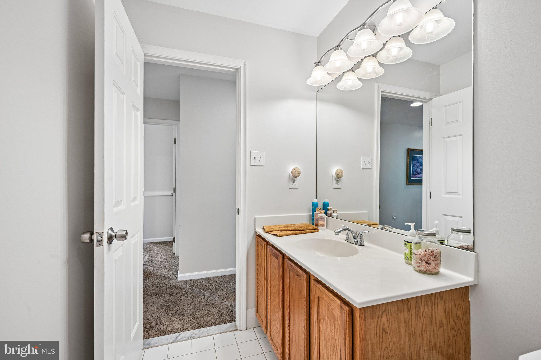 54 North Hawthorne Road Coatesville, PA 19320 - Photo 26 of 43 Bright and inviting bathroom retreat.