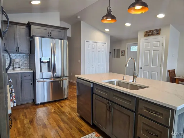 $399,900 | 6060 Muskrat Bay Road, Cicero, NY 13029