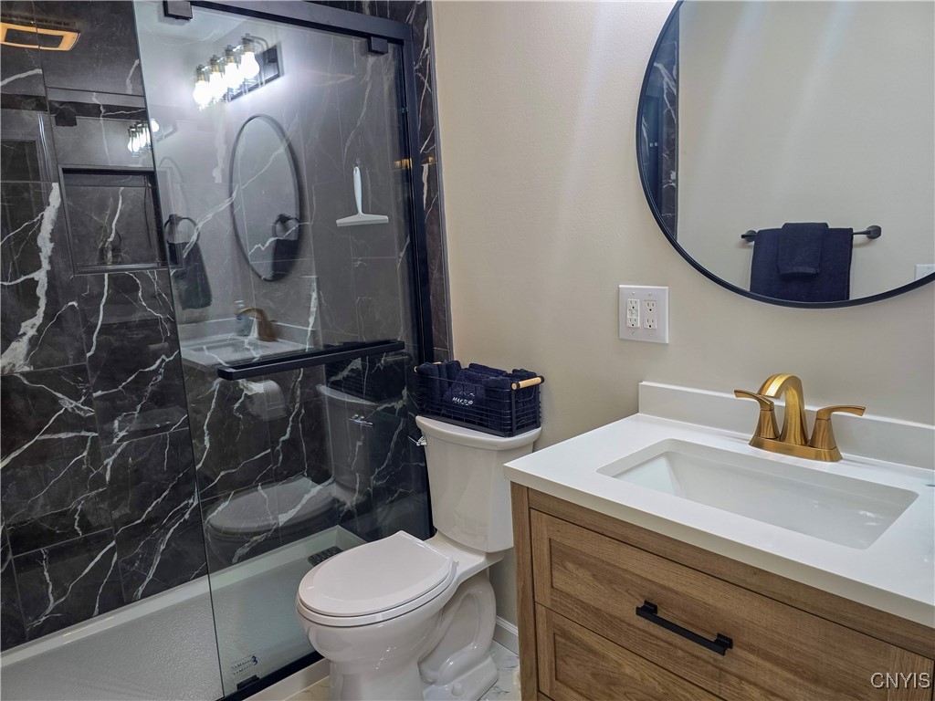 6060 Muskrat Bay Road Brewerton, NY 13029 - Photo 24 of 38