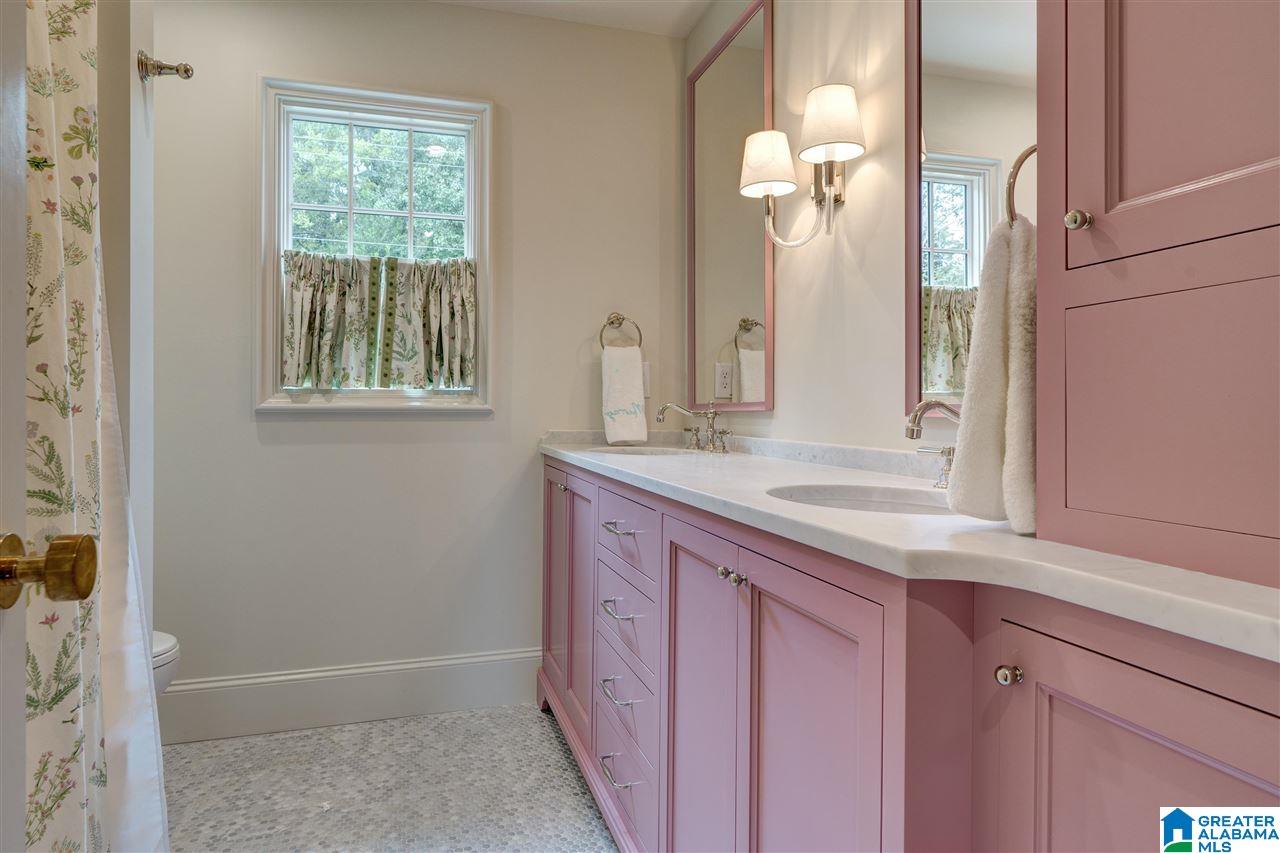 2912 Warrington Road Birmingham, AL 35223 - Photo 32 of 41