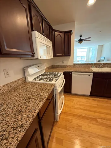 $295,000 | 3203 Leeward Drive, Haverstraw, NY 10927