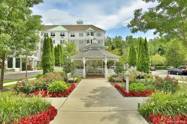 $295,000 | 3203 Leeward Drive, Haverstraw, NY 10927