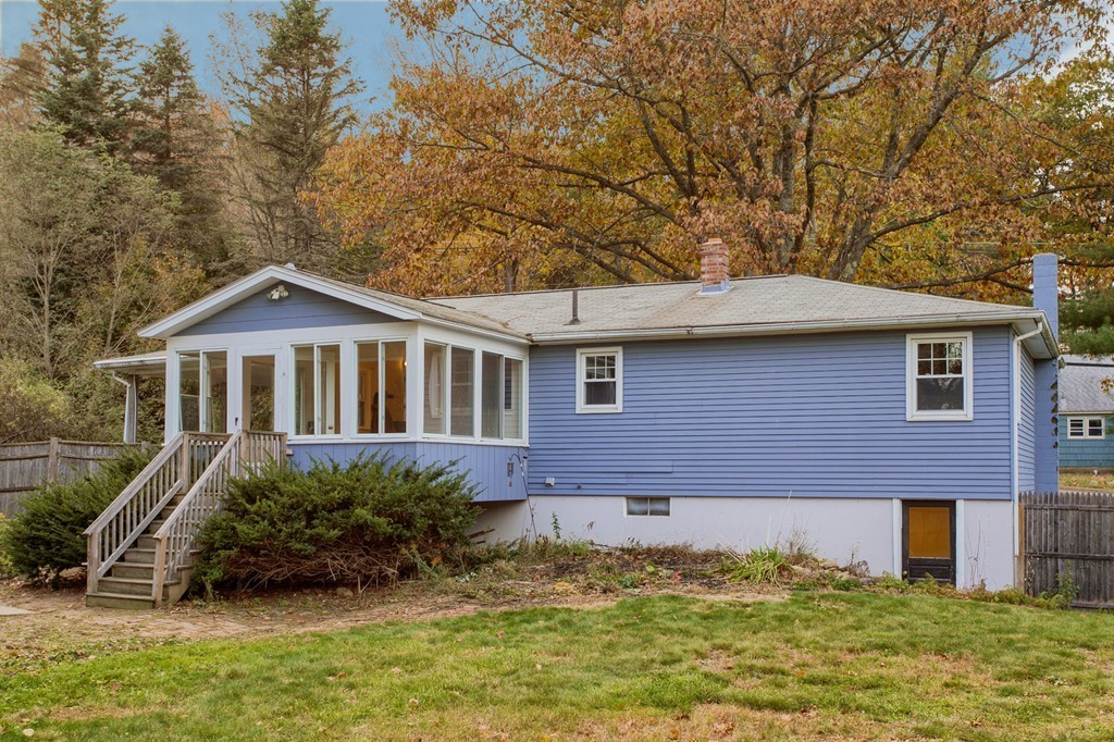 33 North Common Road Westminster, MA 01473 - Photo 4 of 30 Gallery Image 4