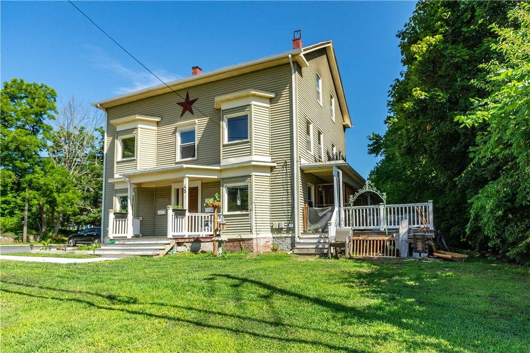 45 High Street Burrillville, RI 02859 - Photo 2 of 50