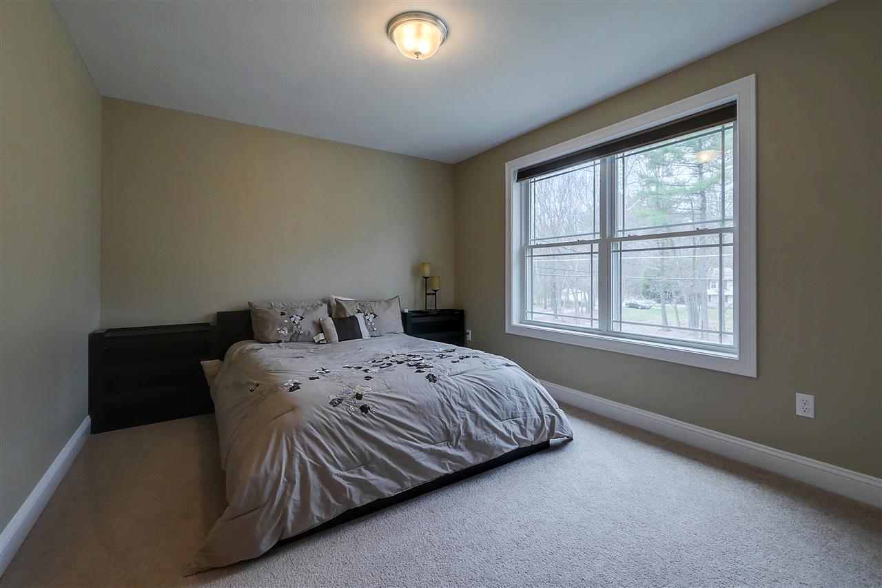 26 Frost Road Derry, NH 03038 - Photo 20 of 23