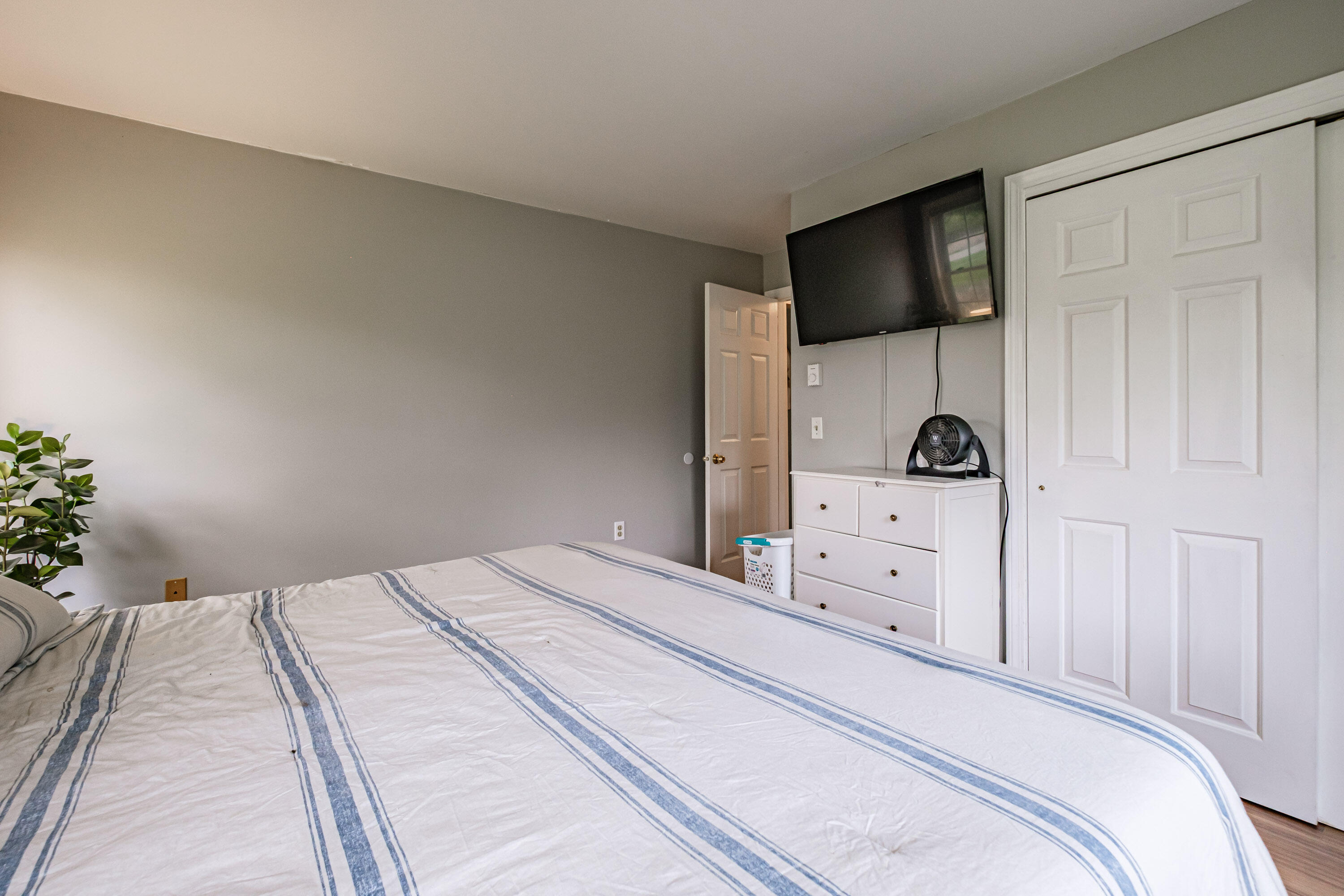 8 Somerset, Unit 8A Freeport, ME 04032 - Photo 18 of 31 Primary Bedroom