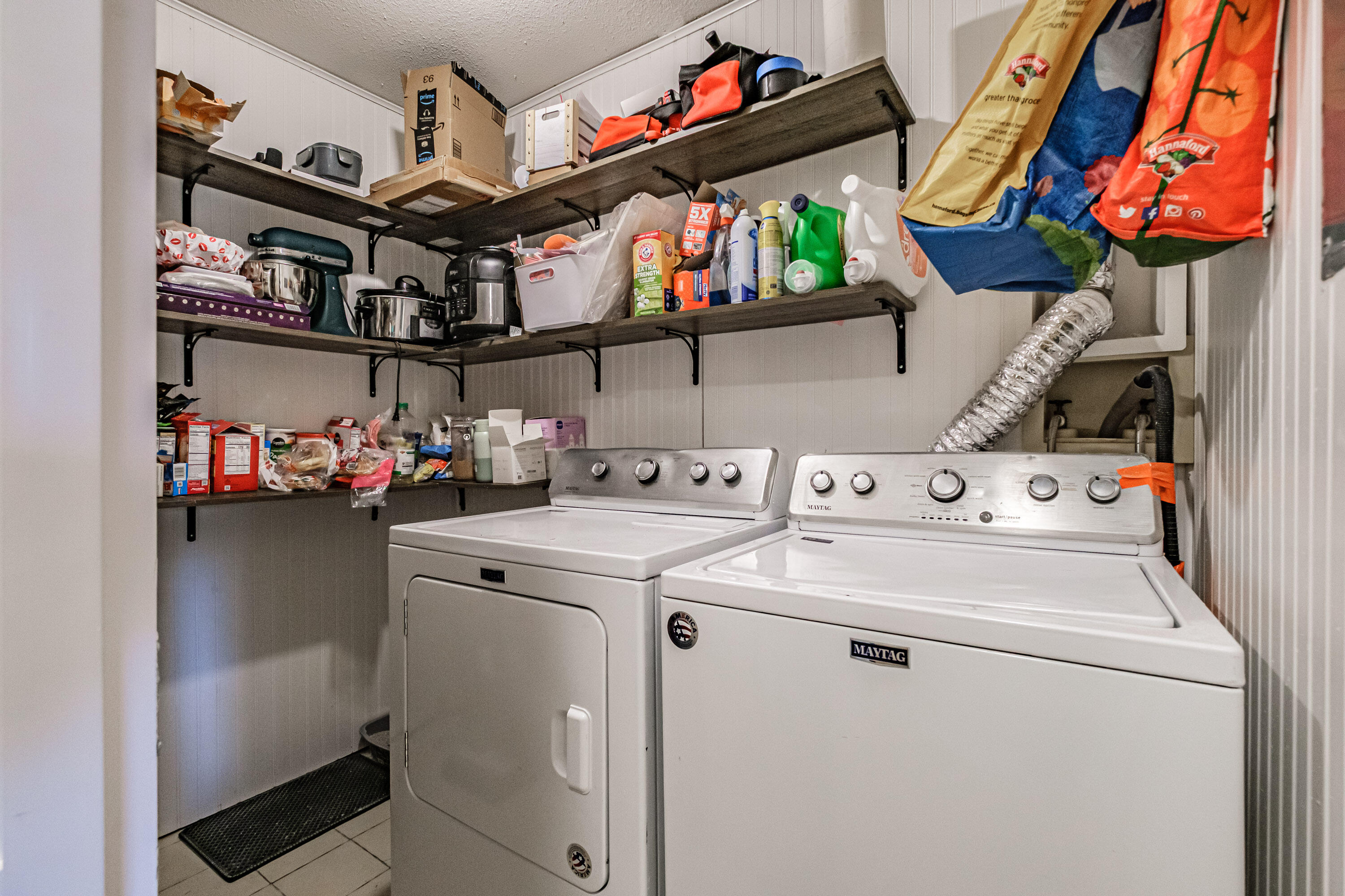 8 Somerset, Unit 8A Freeport, ME 04032 - Photo 25 of 31 Laundry