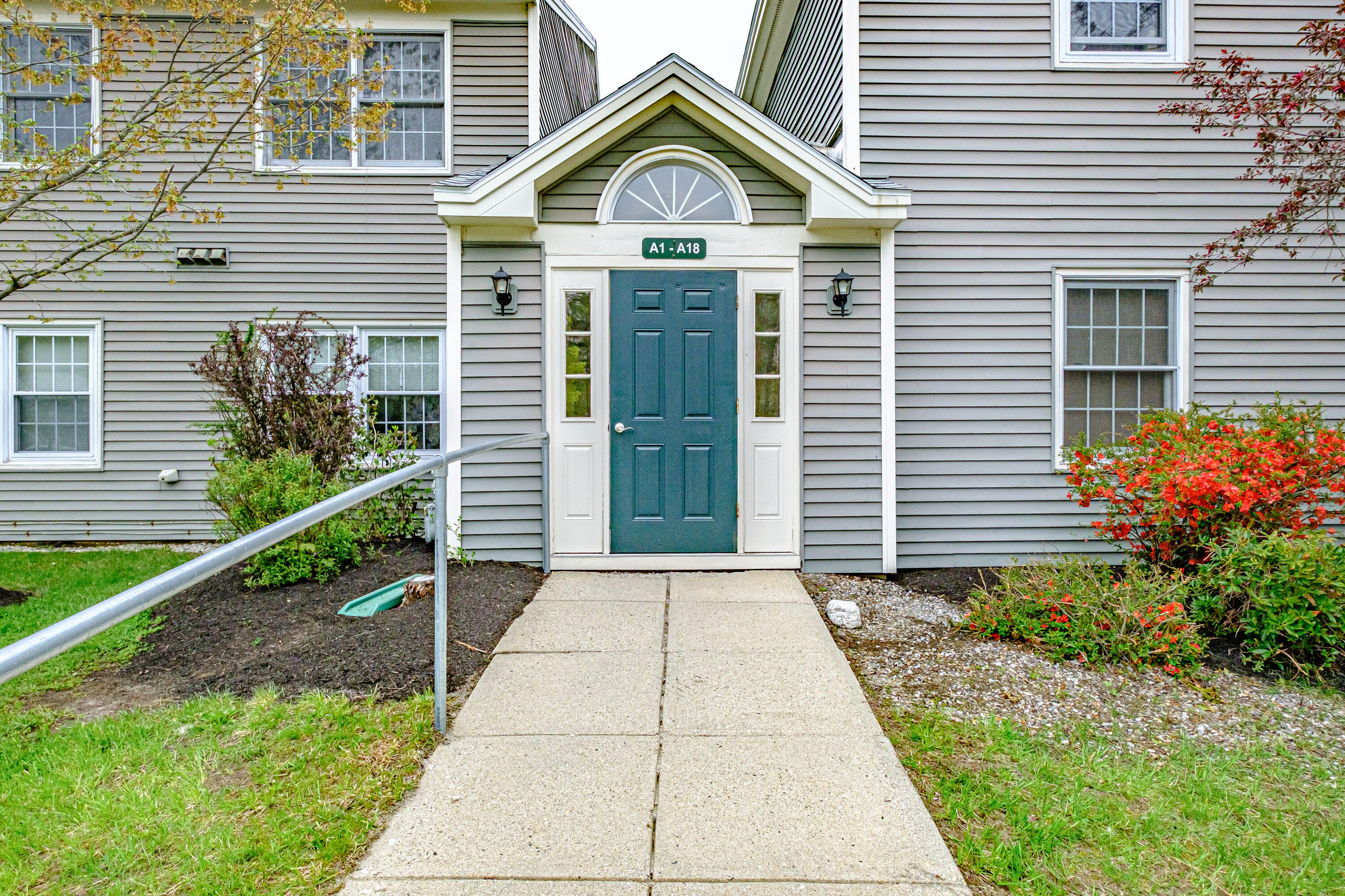 8 Somerset, Unit 8A Freeport, ME 04032 - Photo 6 of 31 8 Somerset 8A