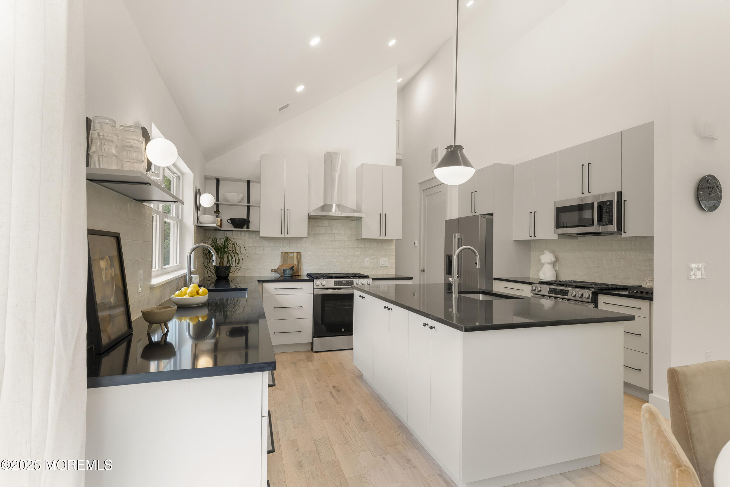 1406 Transit Avenue Jackson, NJ 08527 - Photo 8 of 51 IMG_1286