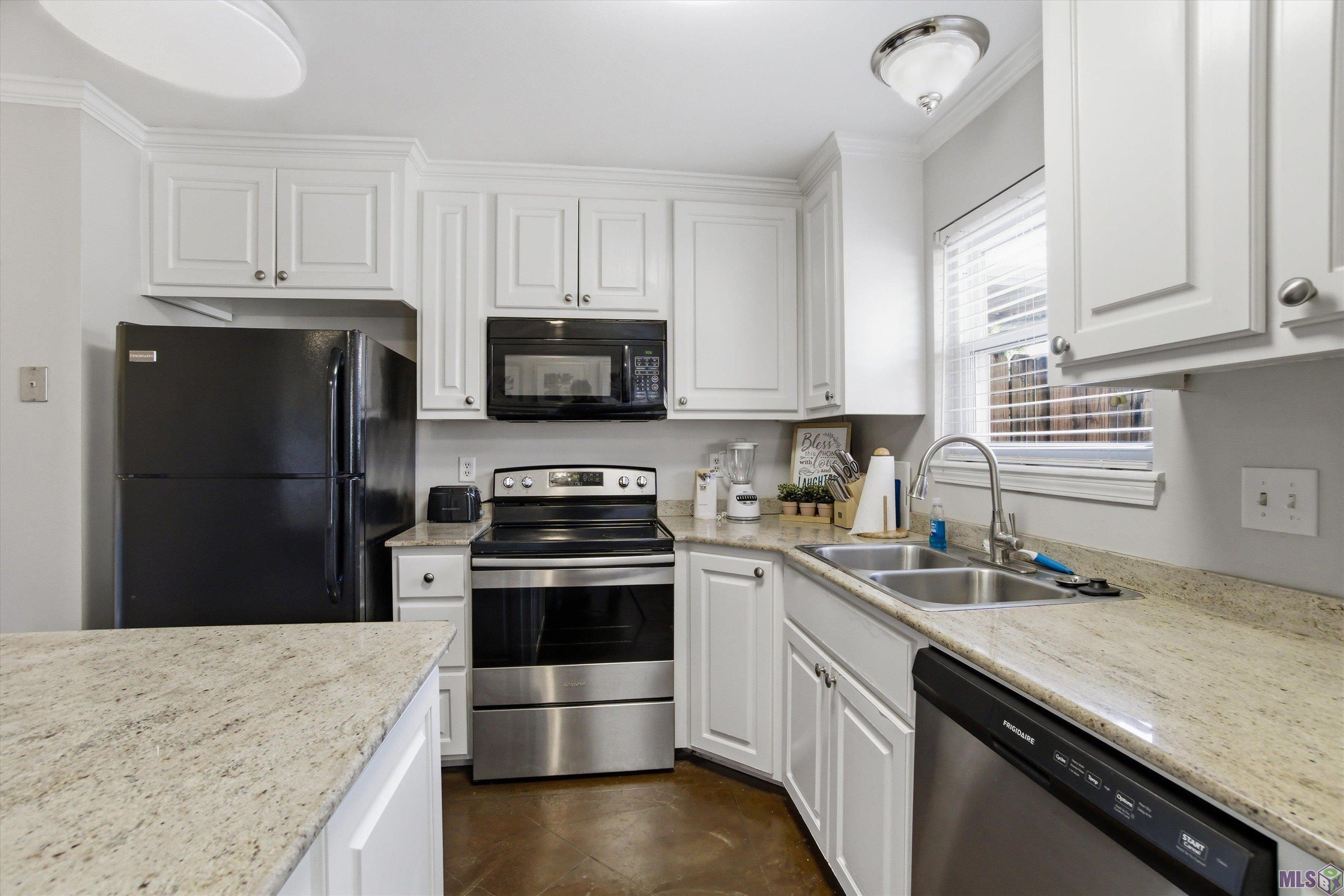 9715 Siegen Lane Baton Rouge, LA 70810 - Photo 7 of 14