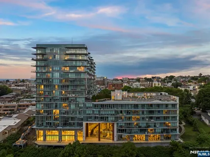$1,299,000 | 320 Adolphus Avenue, Unit 319, Cliffside Park, NJ 07010