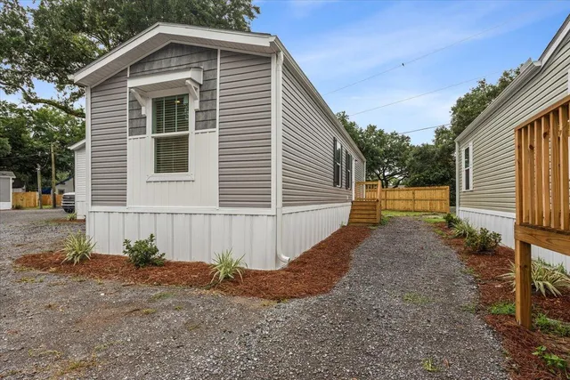 $1,850 | 1156 Russell Drive, Unit 14, Mount Pleasant, SC 29464