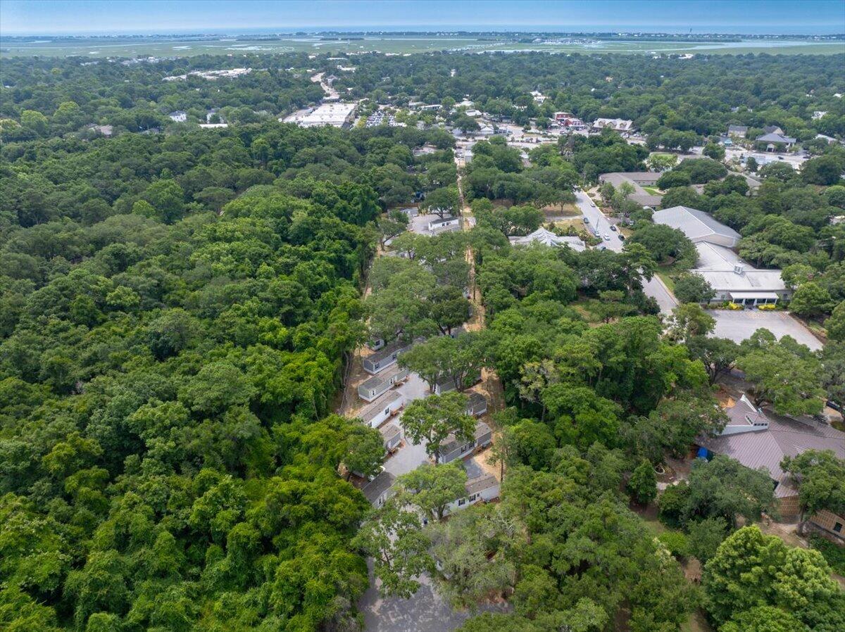 1156 Russell Drive, Unit 14 Mount Pleasant, SC 29464 - Photo 25 of 34 07-DJI_20240627113058_0025_D-HDR