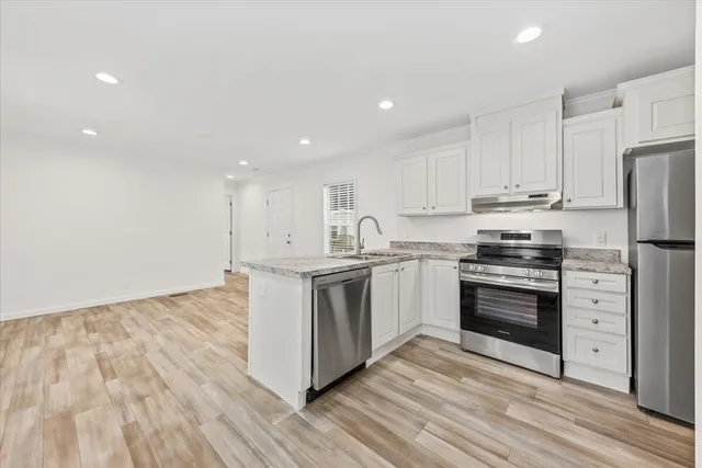 $1,850 | 1156 Russell Drive, Unit 14, Mount Pleasant, SC 29464