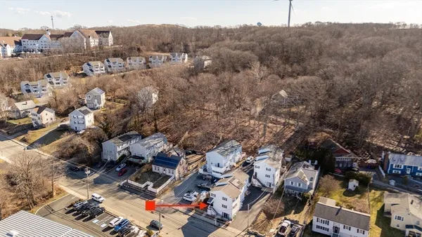 $350,000 | 3753 North Main Street, Unit 1, Fall River, MA 02720