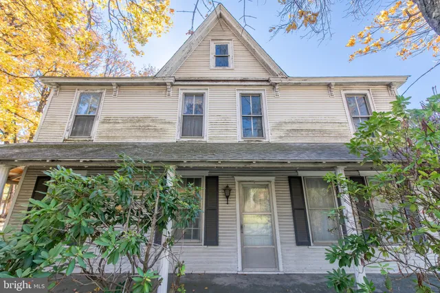 $525,000 | 1008 West Penn Pike, Tamaqua, PA 18252