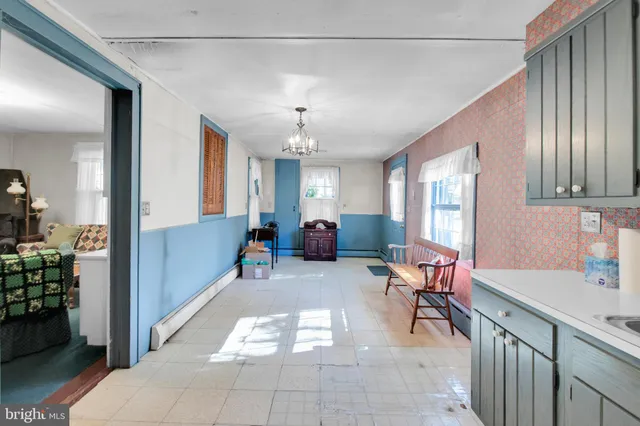 $525,000 | 1008 West Penn Pike, Tamaqua, PA 18252