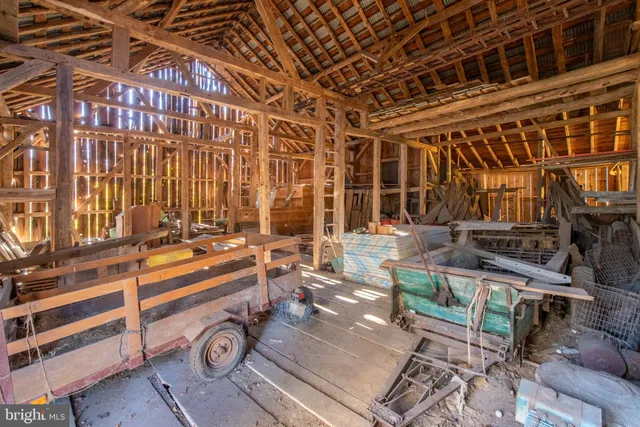 $525,000 | 1008 West Penn Pike, Tamaqua, PA 18252