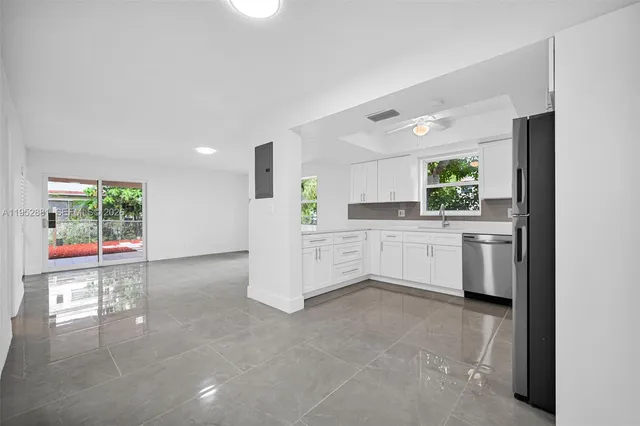 $399,000 | 7911 Southwest 9th Street, North Lauderdale, FL 33068