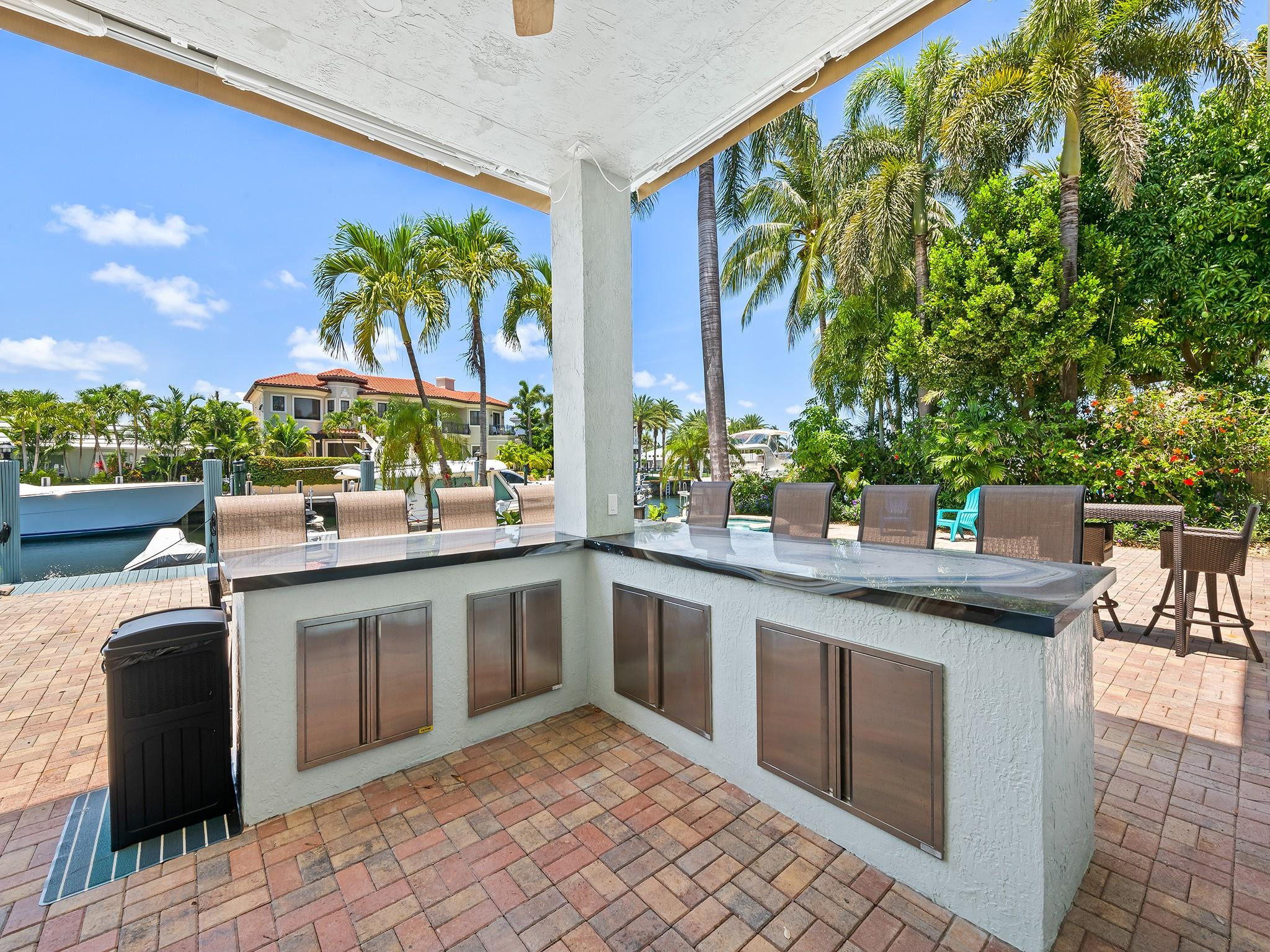 2817 Northeast 26th Avenue Lighthouse Point, FL 33064 - Photo 16 of 51 Photo 16