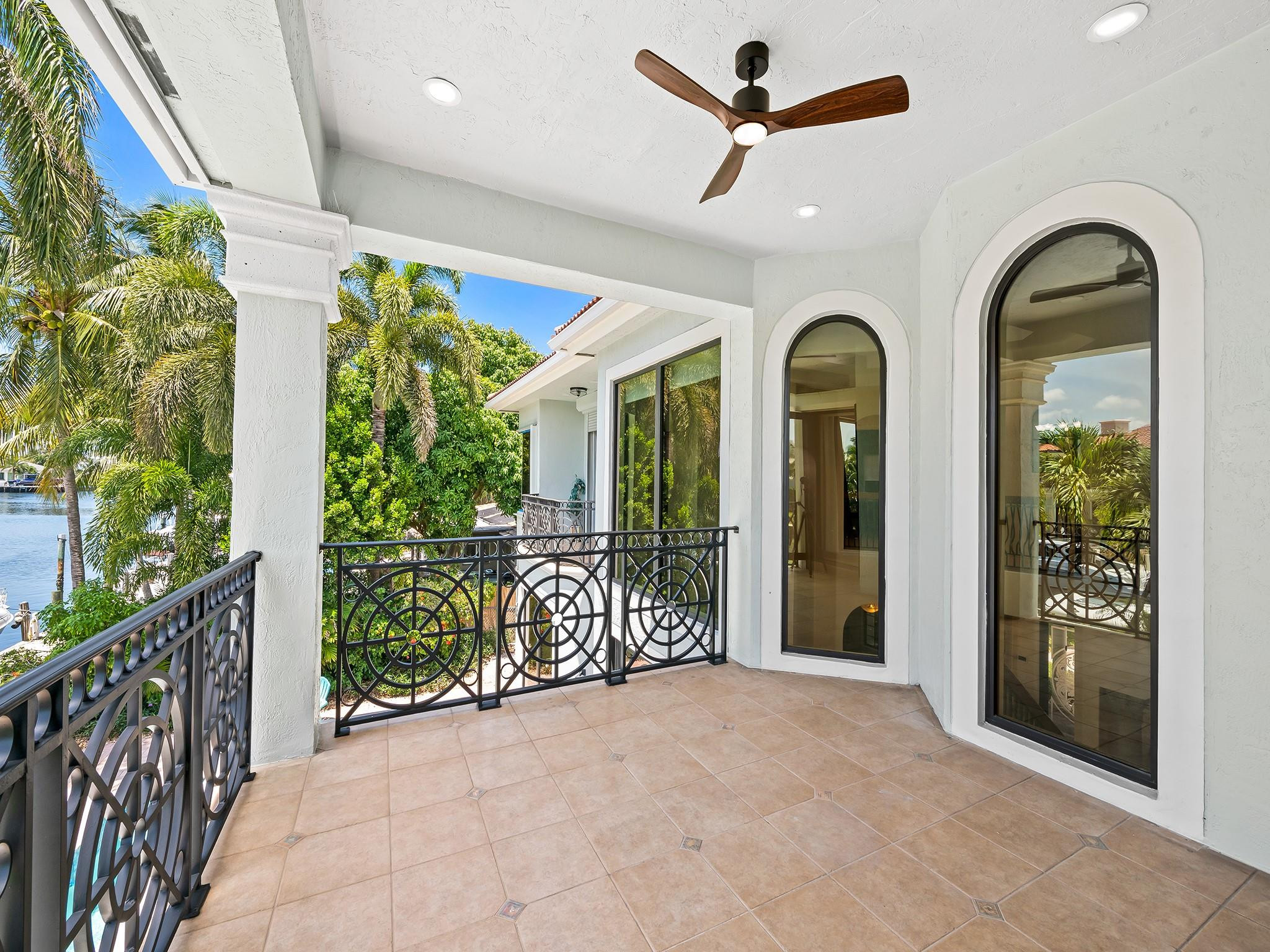 2817 Northeast 26th Avenue Lighthouse Point, FL 33064 - Photo 34 of 51 Photo 34