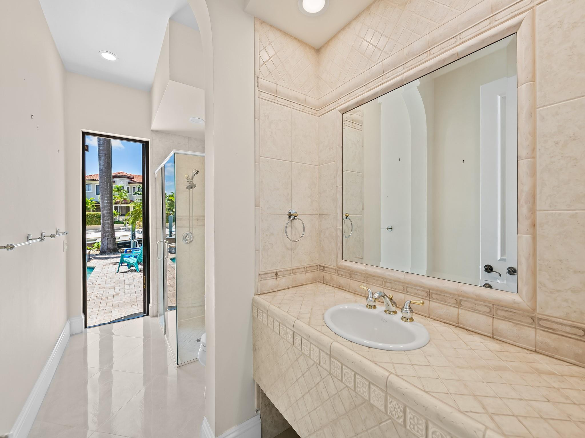 2817 Northeast 26th Avenue Lighthouse Point, FL 33064 - Photo 40 of 51 Photo 40