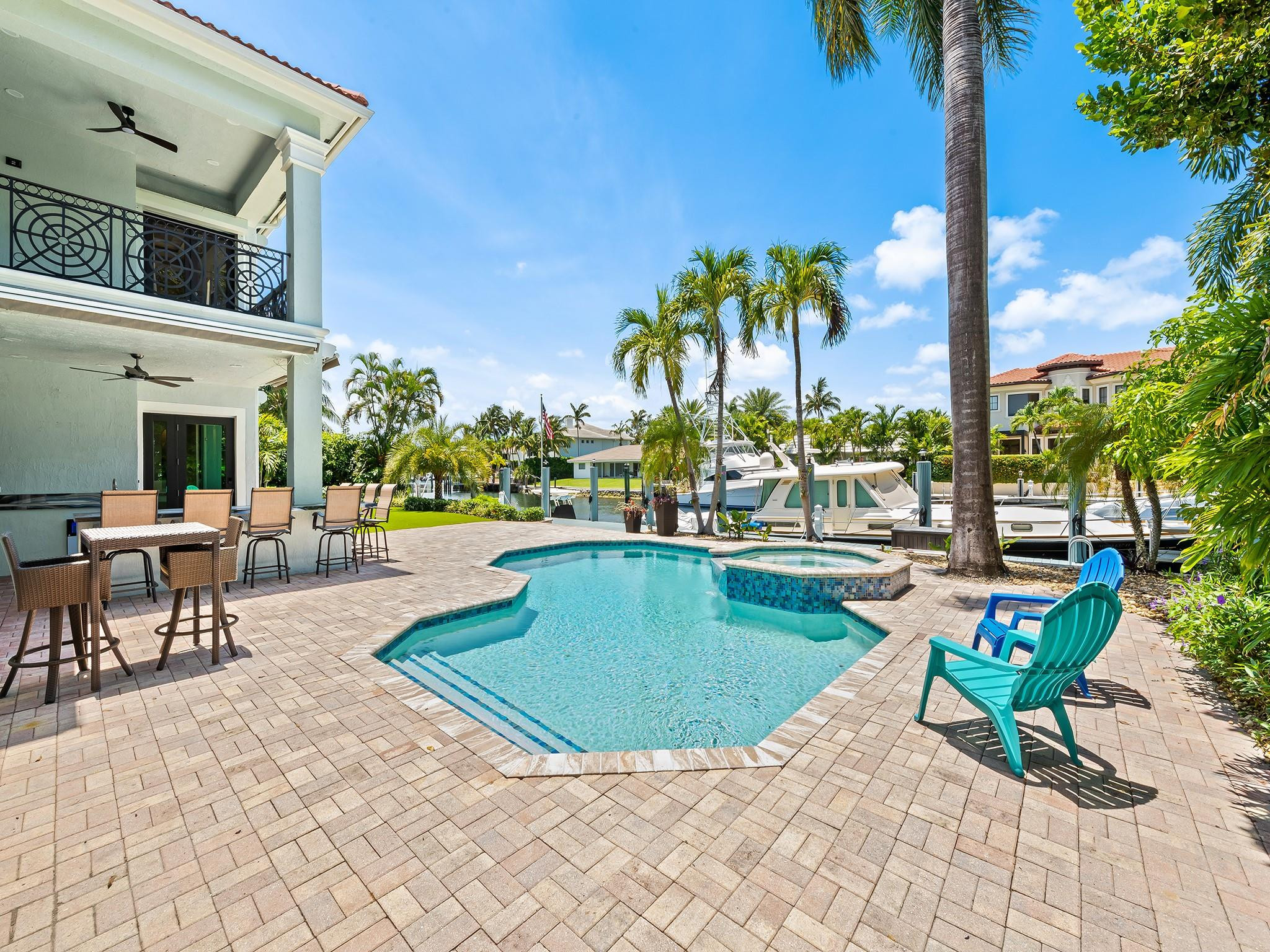 2817 Northeast 26th Avenue Lighthouse Point, FL 33064 - Photo 7 of 51 Photo 7