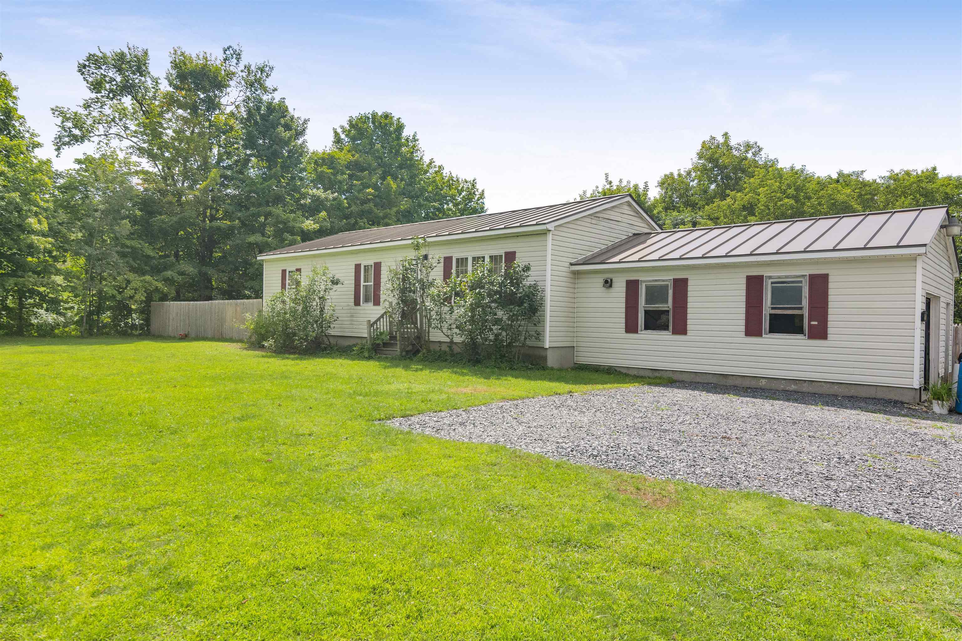 93 Golf Course Road Richford, VT 05476 - Photo 12 of 21 Gallery Image 12