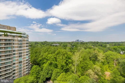$1,549,000 | 5600 Wisconsin Avenue, Unit 1502, Chevy Chase, MD 20815