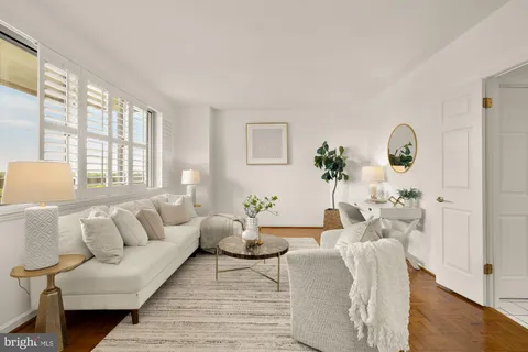 $1,549,000 | 5600 Wisconsin Avenue, Unit 1502, Chevy Chase, MD 20815