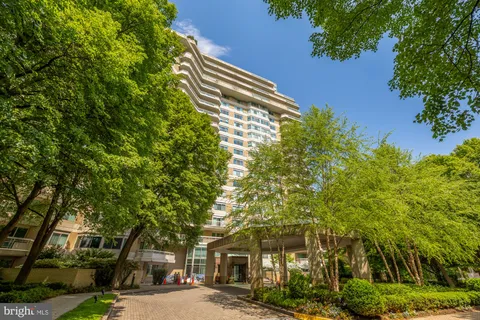 $1,549,000 | 5600 Wisconsin Avenue, Unit 1502, Chevy Chase, MD 20815