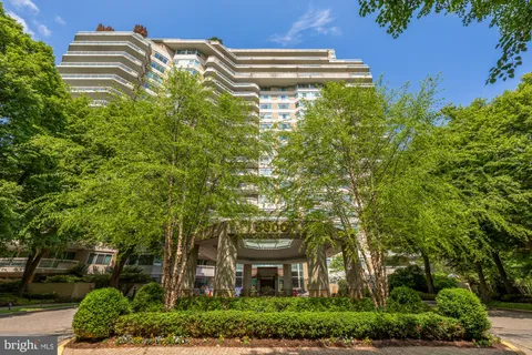 $1,549,000 | 5600 Wisconsin Avenue, Unit 1502, Chevy Chase, MD 20815