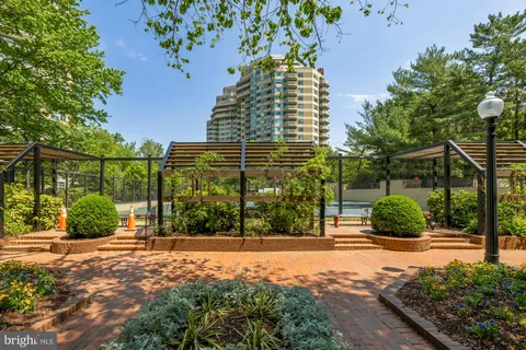 $1,549,000 | 5600 Wisconsin Avenue, Unit 1502, Chevy Chase, MD 20815
