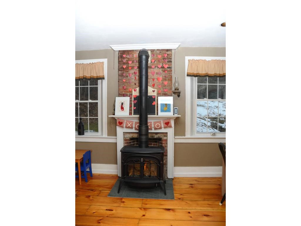 24 Roaring Brook Road Bradford, VT 05033 - Photo 7 of 17 Gallery Image 7